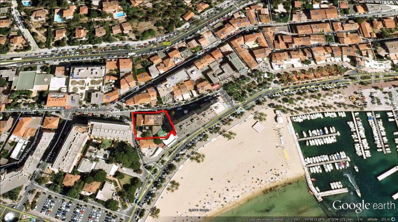 L'Ilot Fleuri Hotel Le Lavandou Exterior photo